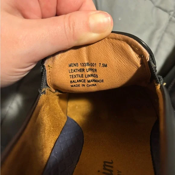 FLORSHEIM Men’s Black Leather Slip-On Loafers Size 7.5 - Picture 7 of 7